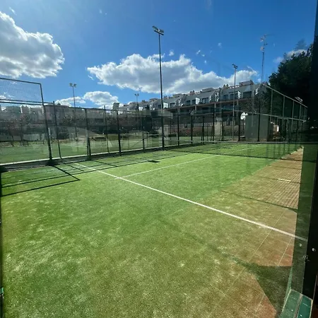 Lujoso Con Piscina En Panoramica *