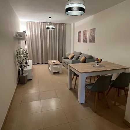 Lujoso Con Piscina En Panoramica Appartement